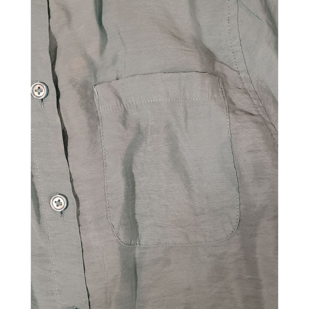 Van Heusen Button Down - image 5